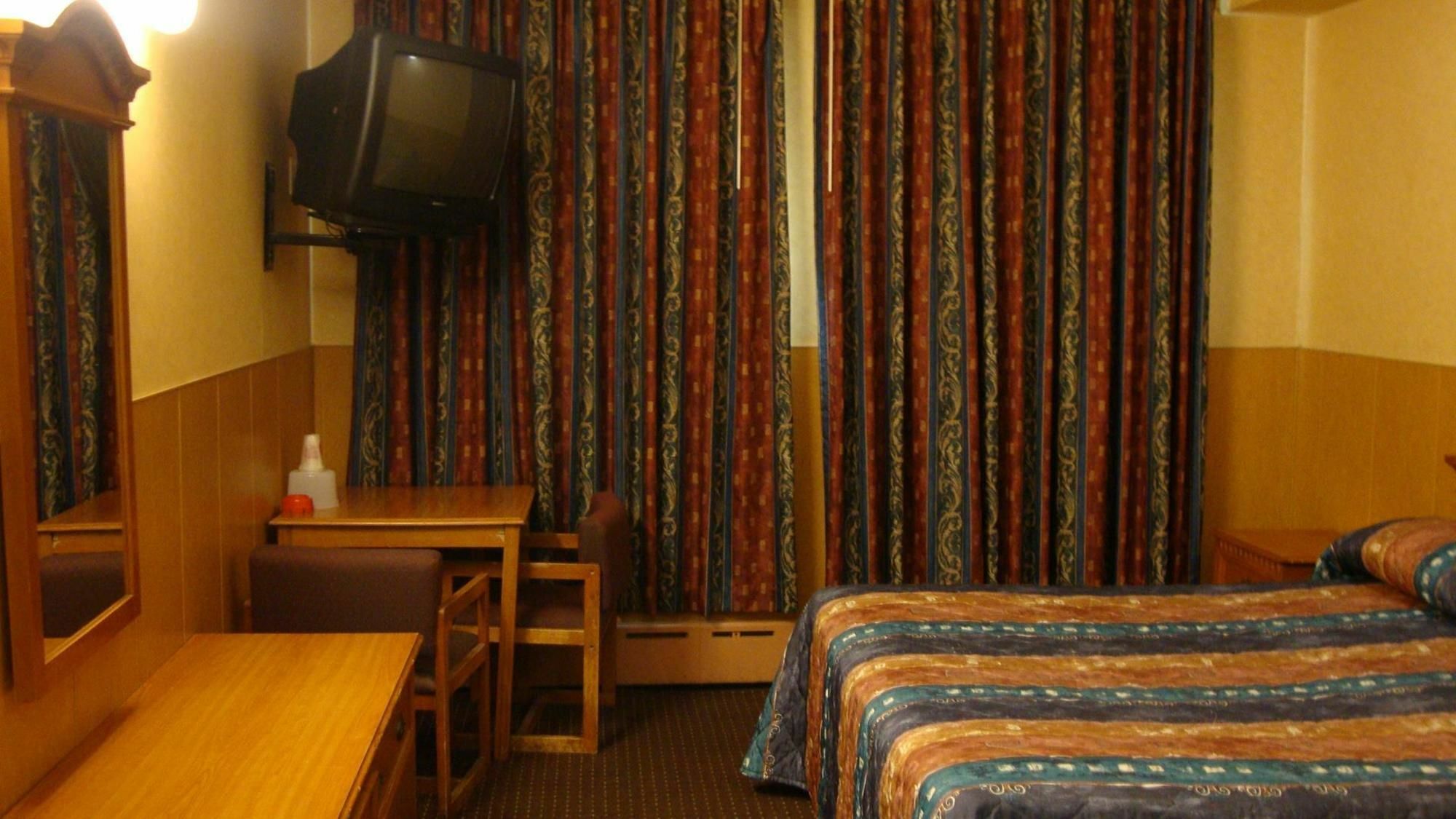 Riviera Motor Inn Brooklyn 뉴욕 객실 사진
